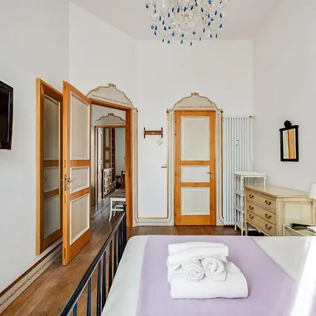 Easylife - Classic And Spacious Apt In Garibaldi